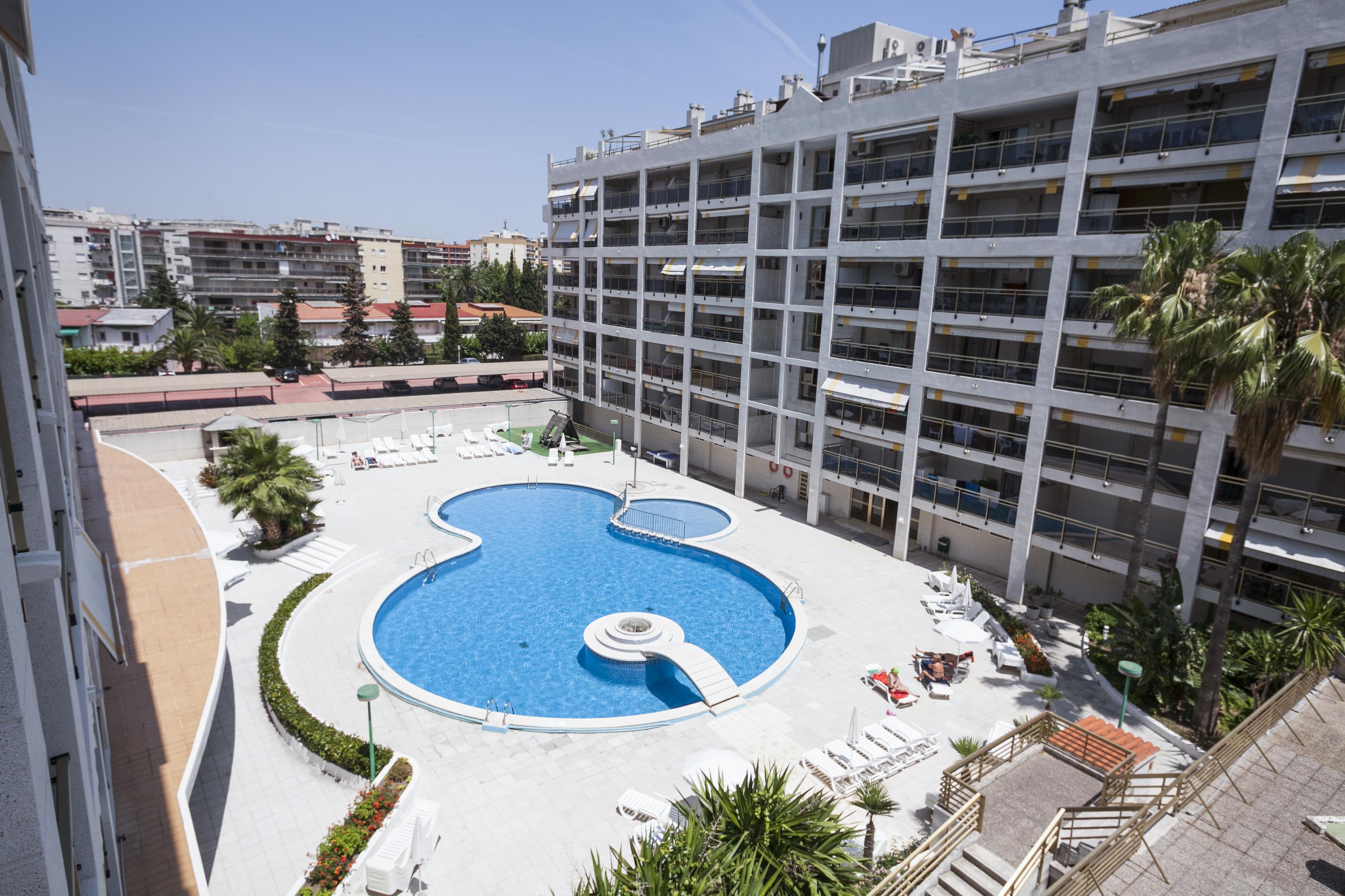 Apartamentos Best Michelangelo Салоу Екстер'єр фото