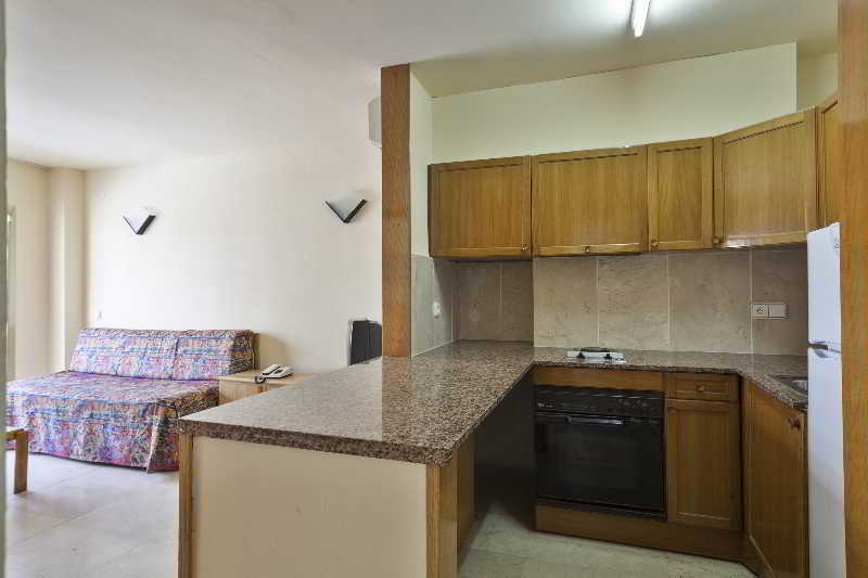 Apartamentos Best Michelangelo Салоу Екстер'єр фото