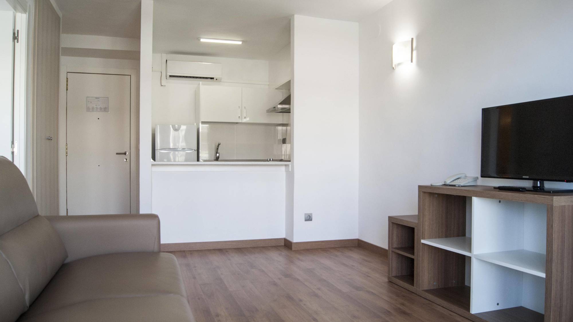 Apartamentos Best Michelangelo Салоу Екстер'єр фото