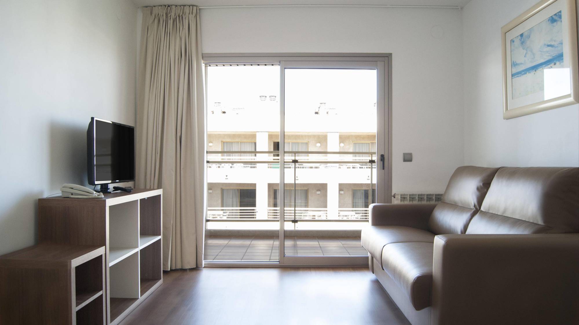 Apartamentos Best Michelangelo Салоу Екстер'єр фото